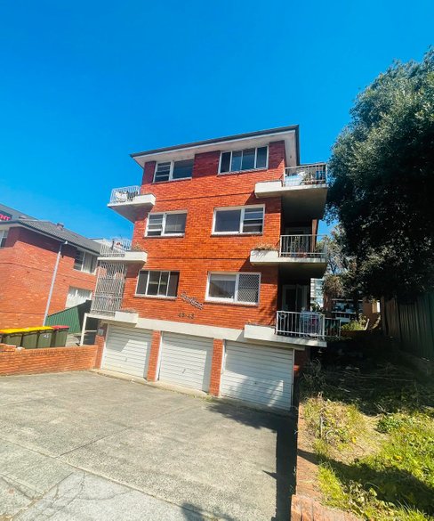 9/43 The Avenue, HURSTVILLE NSW 2220