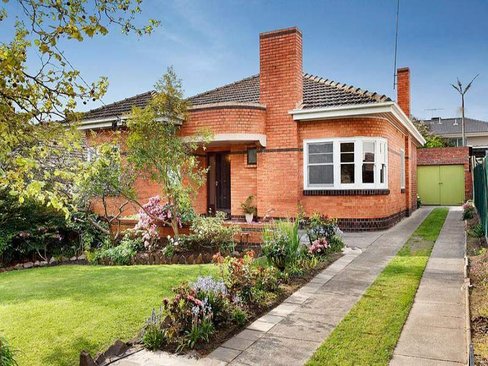 947 Riversdale Road Surrey Hills 3127