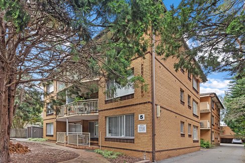9/5 Cambridge Street, PENSHURST NSW 2222