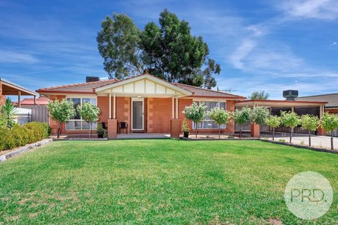 95 Dalman Parkway, GLENFIELD PARK NSW 2650