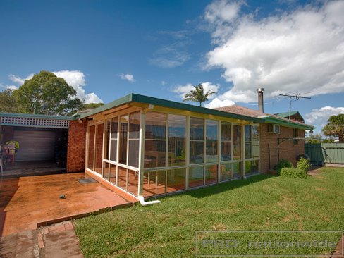 95 High Street, WALLALONG NSW 2320
