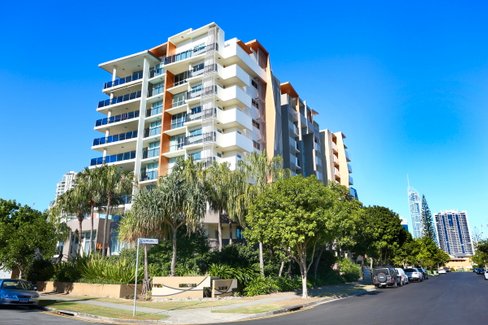 9/53 Darrambal Street, CHEVRON ISLAND QLD 4217