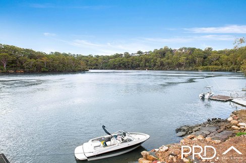 96 Moons Avenue, LUGARNO NSW 2210