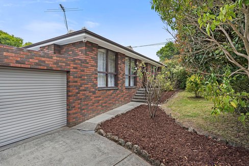 97 Hawthory Road  Mooroolbark 3138