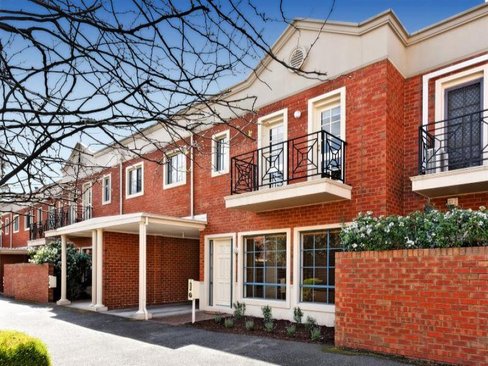 9 745 Burwood Road Hawthorn East 3123