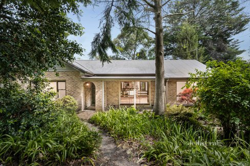 976 Mount Dandenong Tourist Road Montrose 3765