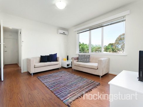 9 8 Auburn Grove Hawthorn East 3123