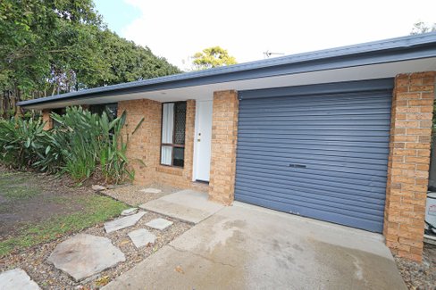 98 Pappas Way, CARRARA QLD 4211