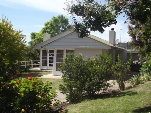 98 Richmond Street, TUMUT NSW 2720