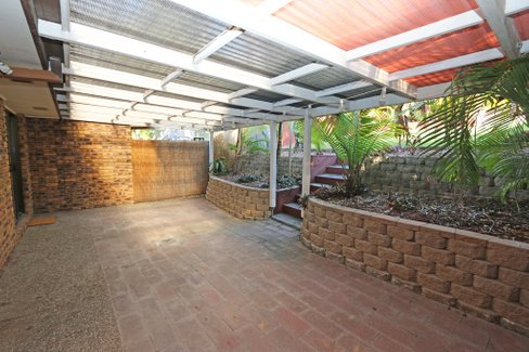 9/8 Sara Street, ASHMORE QLD 4214