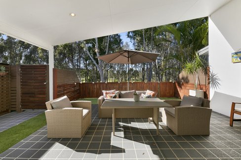 98 Verona Circuit, Burleigh Waters QLD 4220