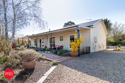 9A Hassall Circuit, BRAIDWOOD NSW 2622