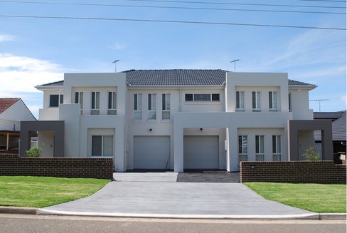 9A Matthews Avenue, EAST HILLS NSW 2213