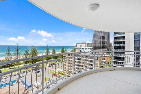 9C/3 Second Avenue, Burleigh Heads QLD 4220