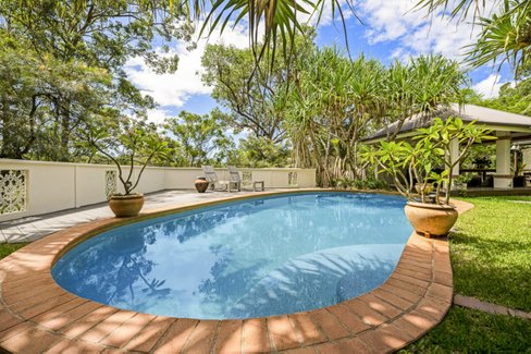 Address Available On Request, Tallebudgera QLD 4228