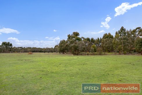 C/A 11B/70 Parkers Road, LAL LAL VIC 3352