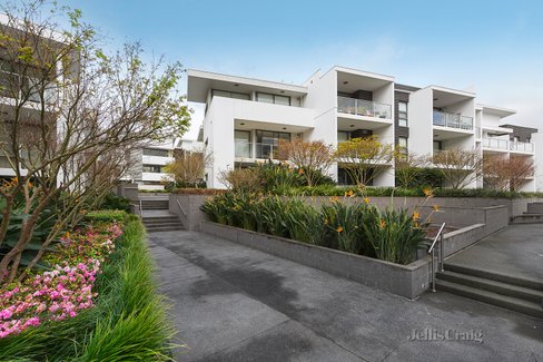 D104/460 Victoria Street Brunswick 3056
