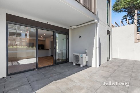 G02/1633-1637 Malvern Road Glen Iris 3146