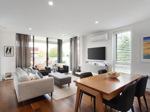 G08 201 Whitehorse Road Balwyn 3103