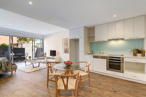 G09/52 Dow Street Port Melbourne 3207