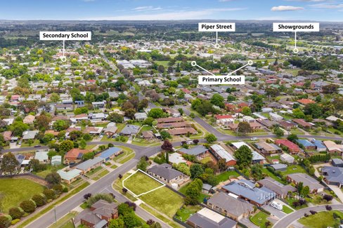 Lot 1, 31 Caroline Chisholm Drive Kyneton 3444