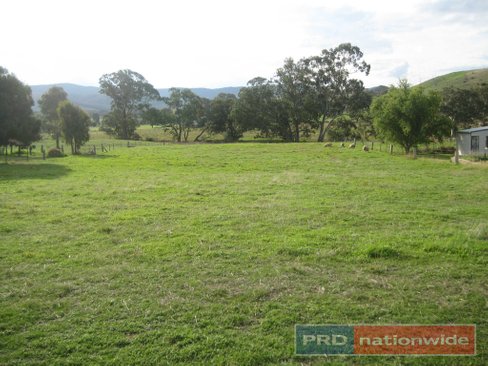Lot 2 Pyrenees Highway, AMPHITHEATRE VIC 3468
