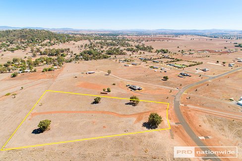 Lot 24 Horseshoe Place, MOORE CREEK NSW 2340