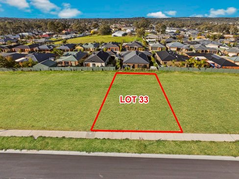 Lot 33 Ashborne Way, KANGAROO FLAT VIC 3555