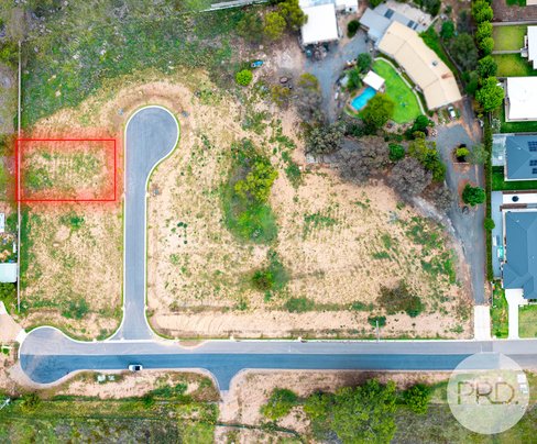 Lot 52 Cuthbert Court, BOOROOMA NSW 2650