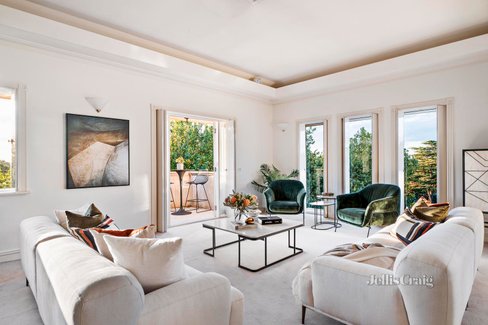 Penthouse 3 2B St Georges Road Toorak 3142