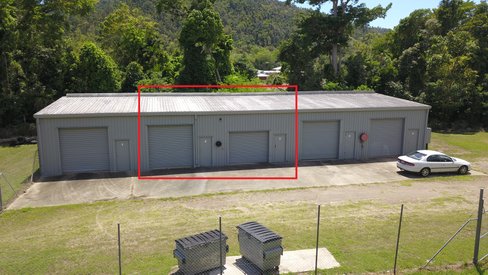 Sheds 2-3/ 2927 Shute Harbour Road FLAMETREE