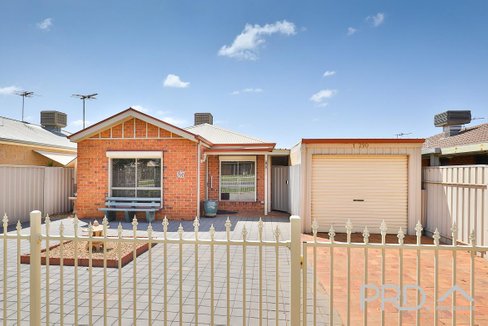 Townhouse 1/290-292 Ninth Street, MILDURA VIC 3500