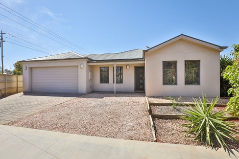 Unit 1, 2724 Fourteenth Street, IRYMPLE VIC 3498