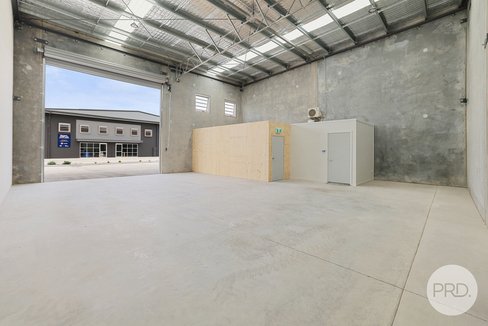 Unit 12/10 Curtiss Close, TAMWORTH NSW 2340