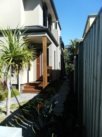 Unit 1/44 Sunshine Parade, MIAMI QLD 4220