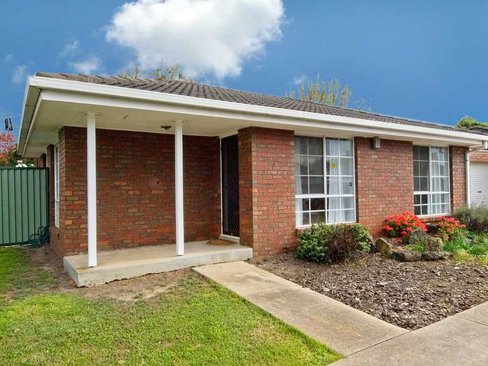 Unit 1,82 Settlement Road Belmont 3216
