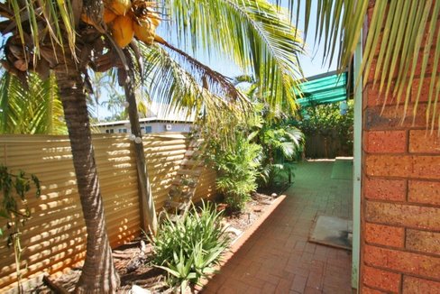 Unit 2/37 Taylor Road, CABLE BEACH WA 6726