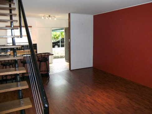 Unit 4/49 Surf Parade, BROADBEACH QLD 4218