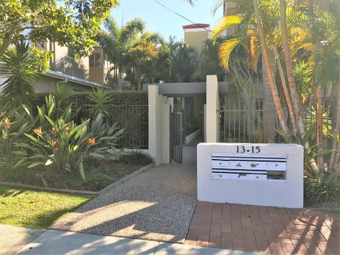 Unit 5 / 13-15 Stephens Street, BURLEIGH HEADS QLD 4220