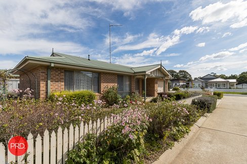 Unit 5/78-82 Butmaroo Street, BUNGENDORE NSW 2621