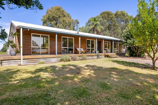 785 Nungurner Road, Metung