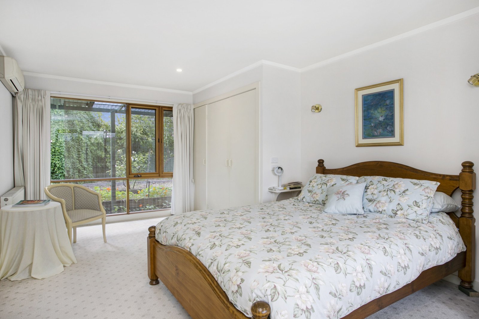 Property Gallery Thumbnail 7