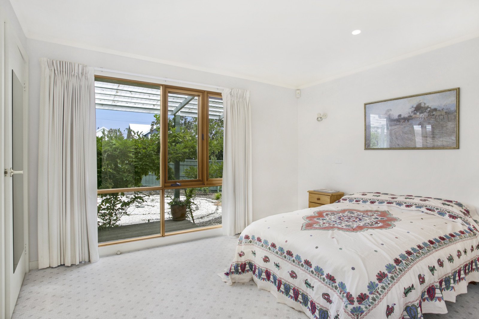 Property Gallery Thumbnail 8