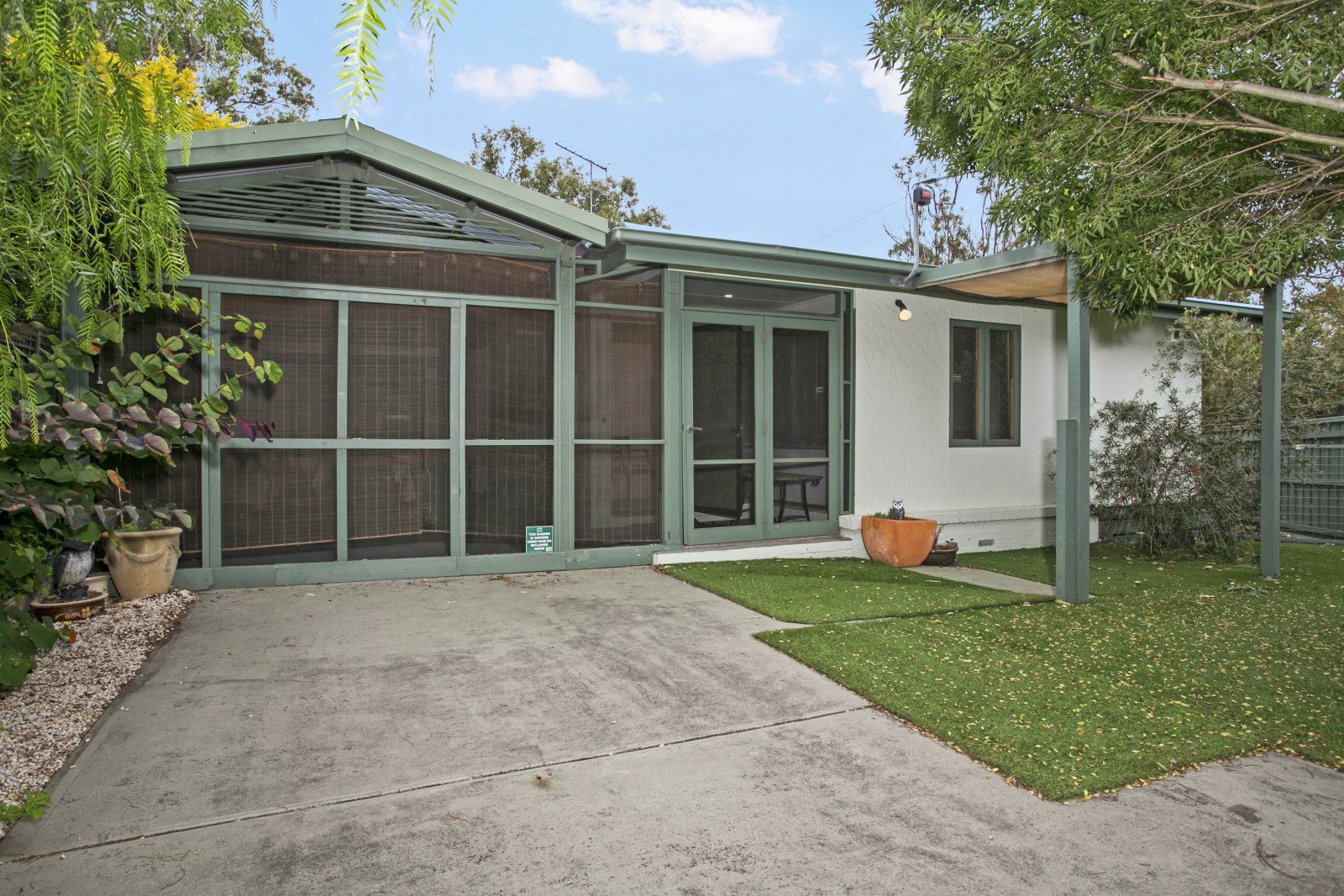 Property Gallery Thumbnail 13