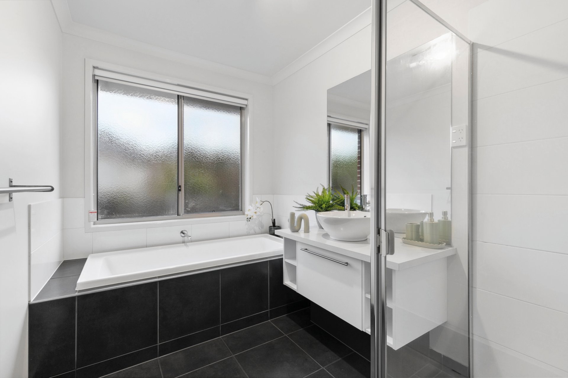 1-2 Burberry Court, Highton image 6