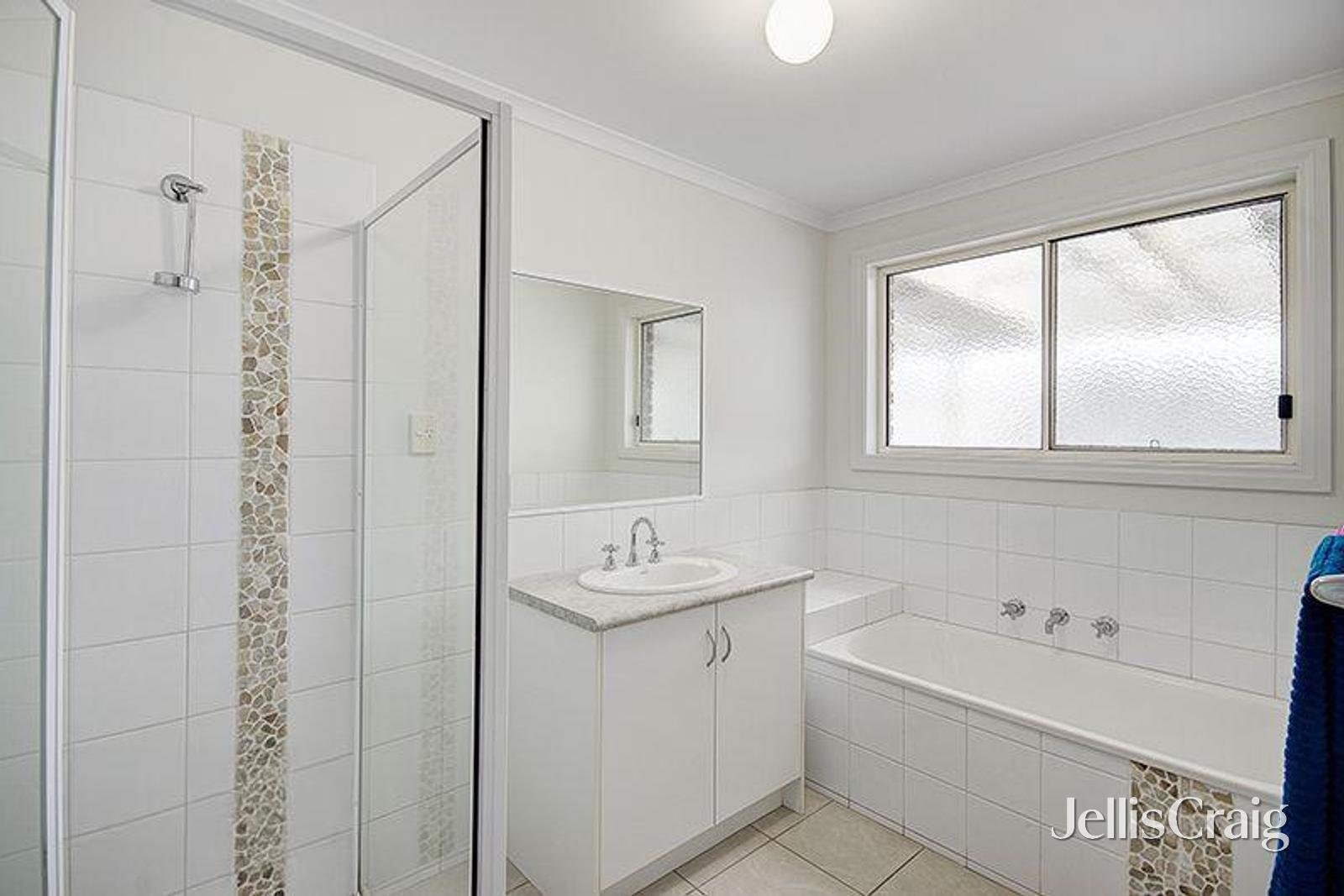 1 - 2 Hoop Court, Waurn Ponds image 9