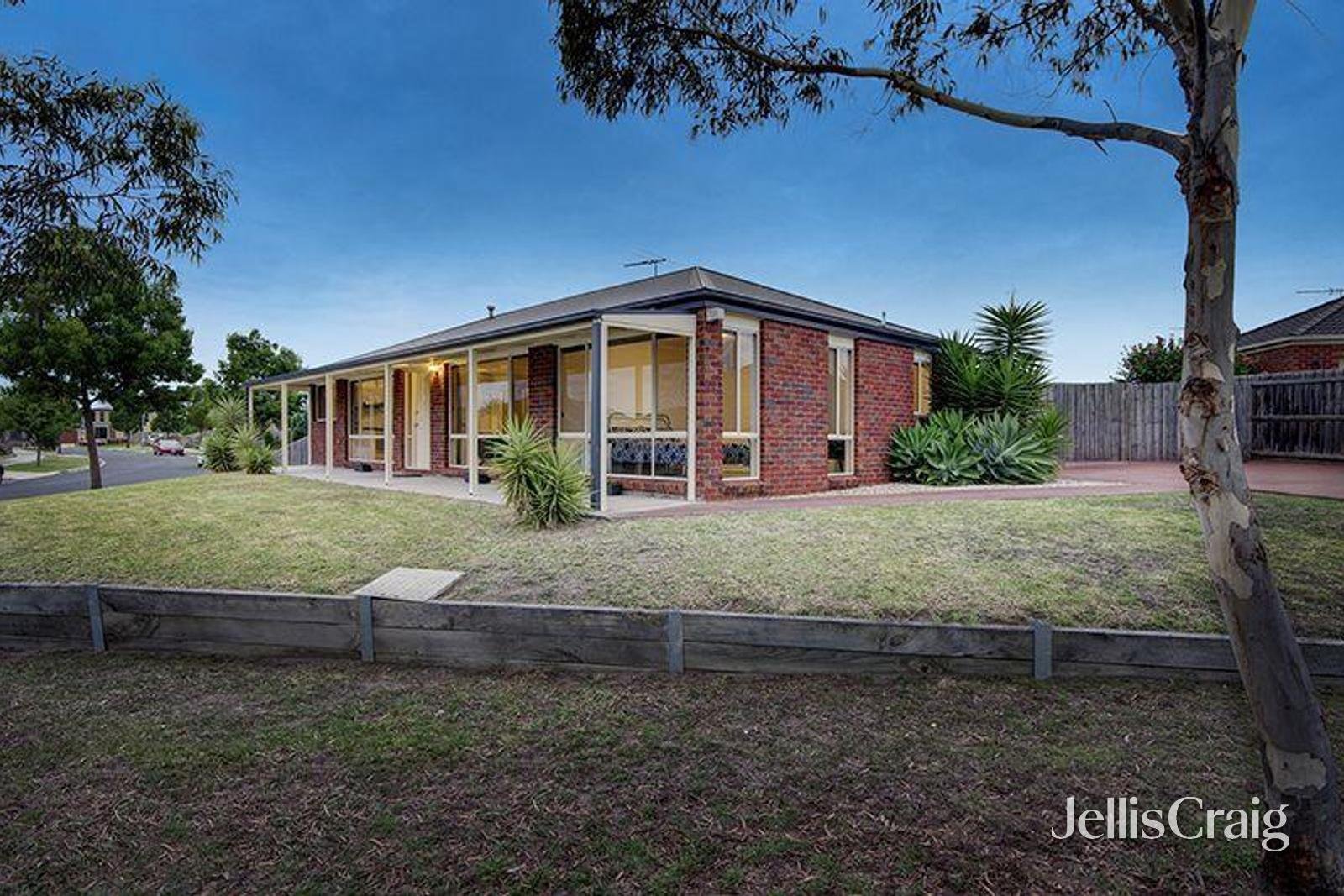 1 - 2 Hoop Court, Waurn Ponds image 12