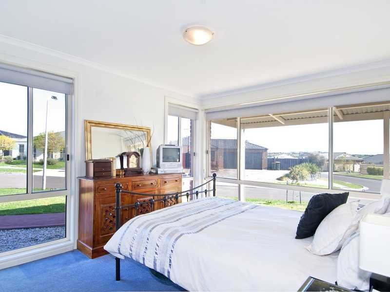 1-2 Hoop Court, Waurn Ponds image 5