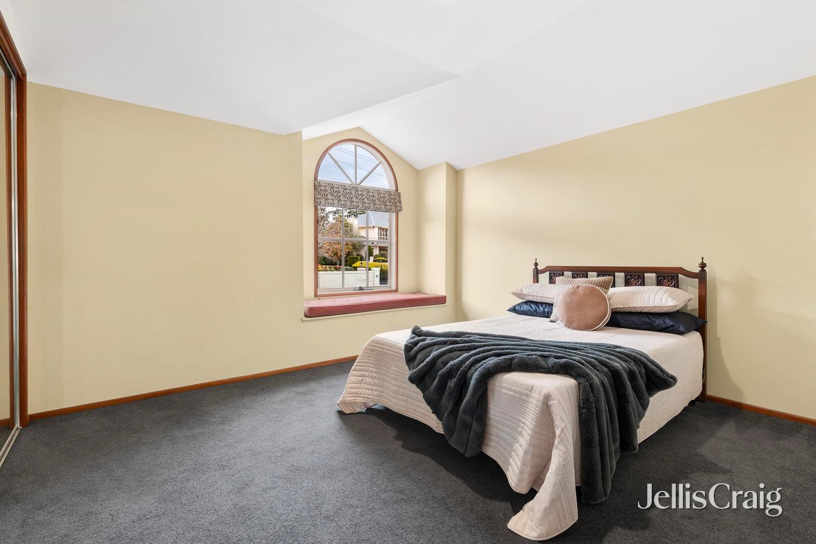 1-2 Read Street, Templestowe image 16