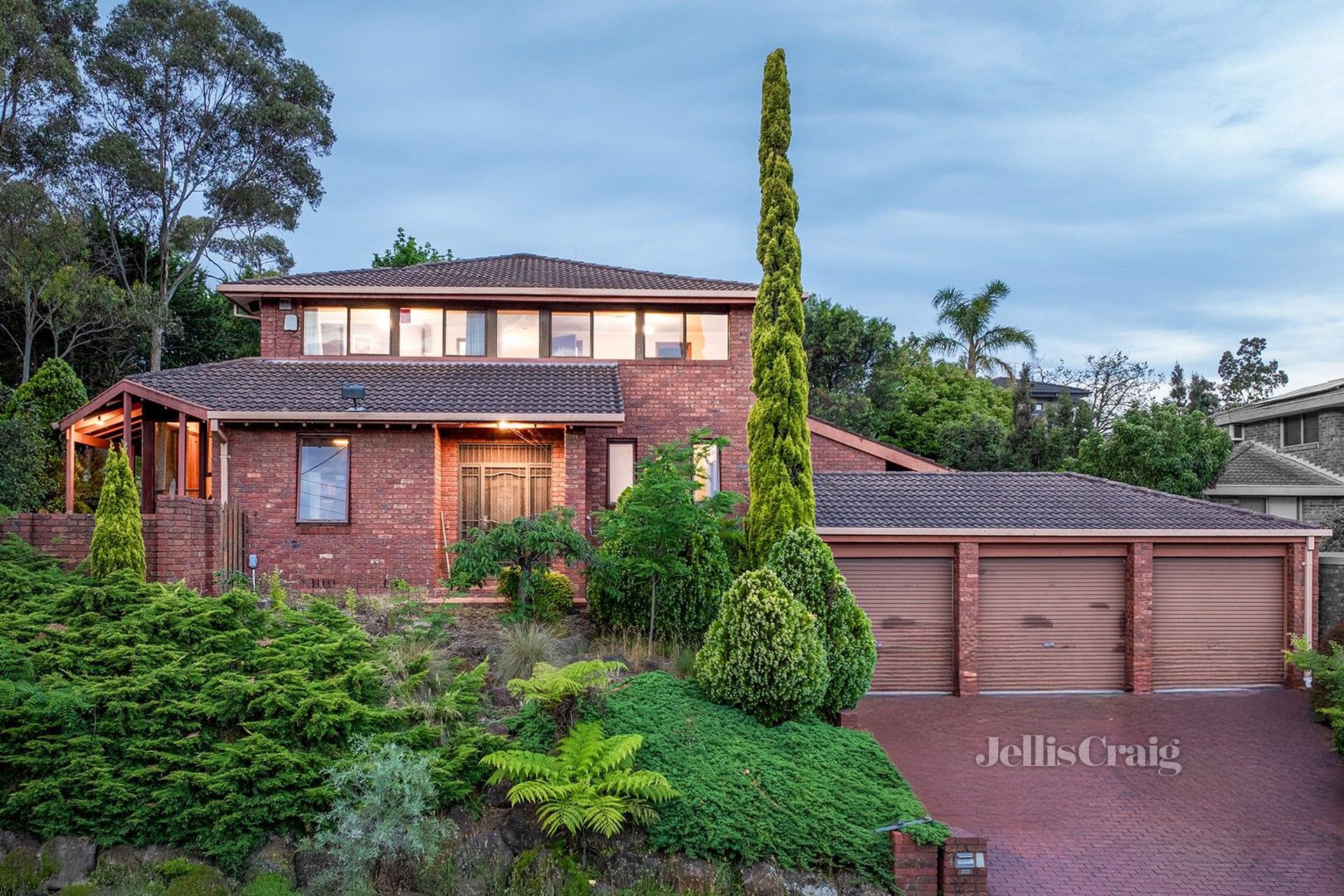1-2 Turner Court, Glen Waverley image 1
